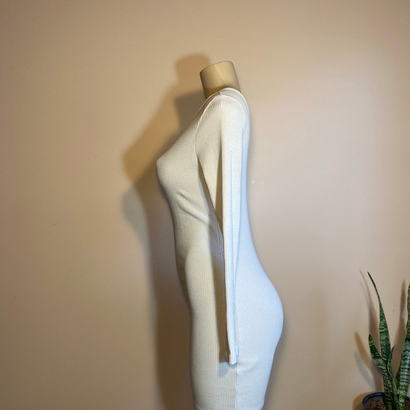 Elegant One Shoulder White Dress - Picture 5 of 8